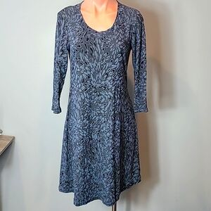 Cut Loose Dress Moody All season Floral  Knit-Comfy
